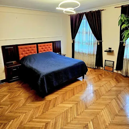 Semesterbostad Saxon Charming House - Close To Old Town *